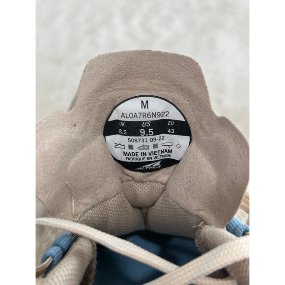 Altra Sneakers Shoes Women’s Size 9.5M Color Grey Outroad MaxTrac Trail Running - Picture 9 of 12